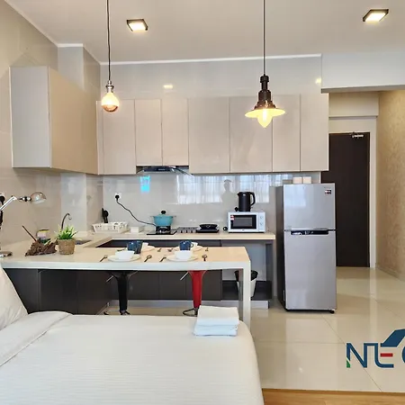 Country Garden Danga Bay Neo Suites Johor Bahru Room photo
